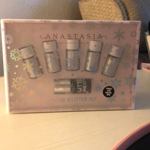 Anastasia Beverly Hills Loose Glittet Kit